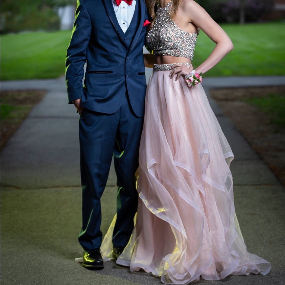 TERANI COUTURE PROM DRESS - Picture 4 of 5